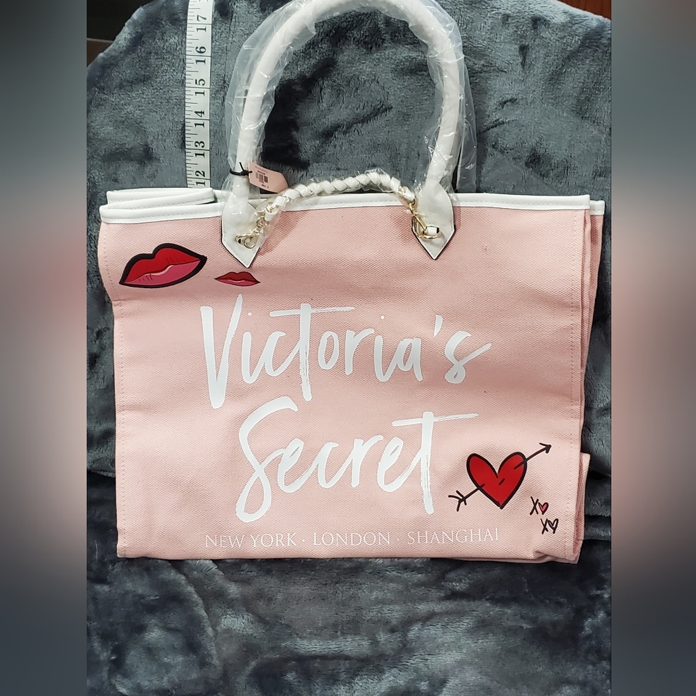 Victoria's Secret NWT Angel City Tote Bag